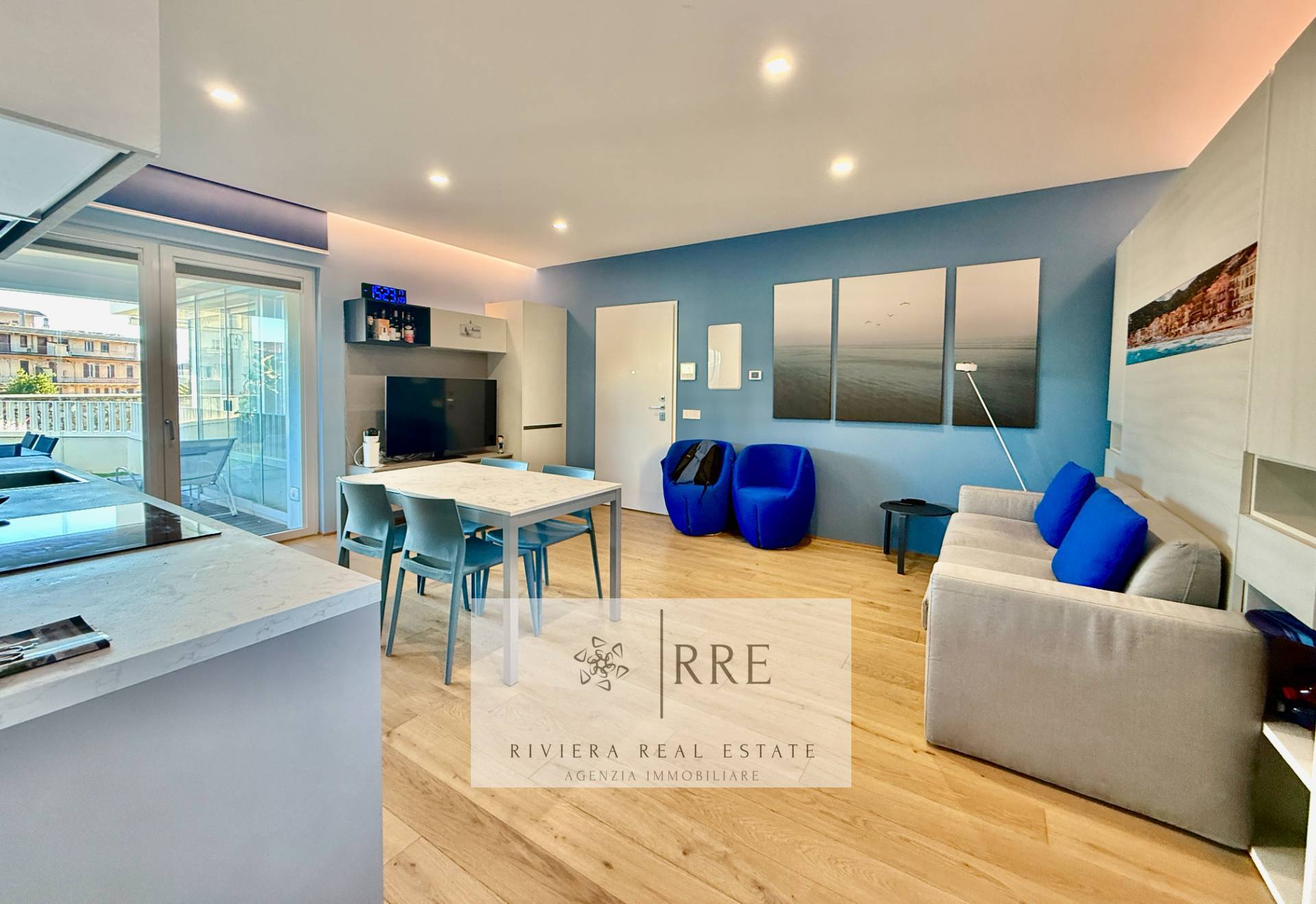 Appartamento in centro con terrazzo e giardino in vendita ad Alassio