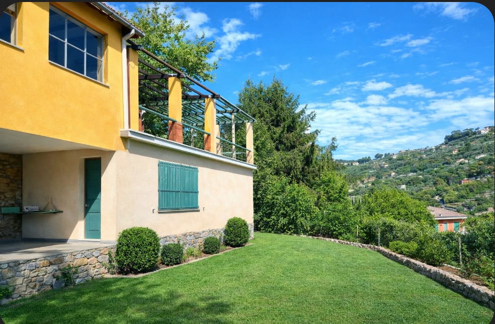 CASALE IN VENDITA SANTA MARGHERITA LIGURE