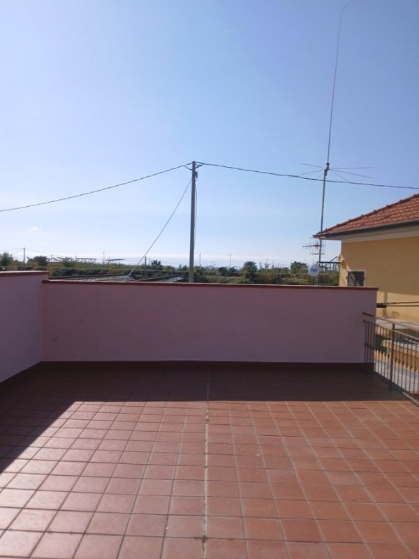 Villa in Arma di Taggia with terraces, garden, and sea view code 9100