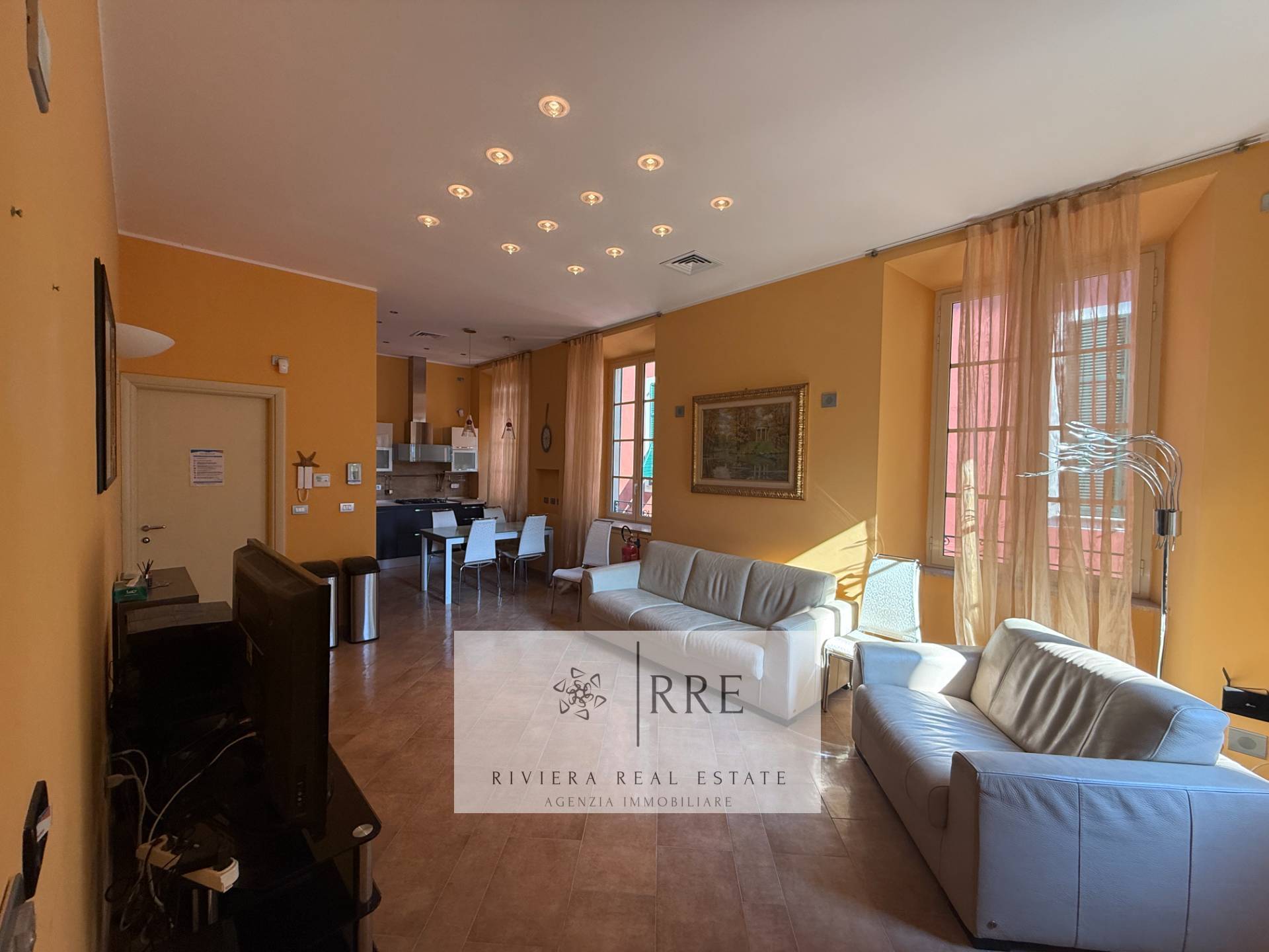 FOUR-ROOM APARTMENT FOR SALE in the Budello of Alassio