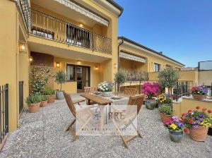 BILOCALE CON GIARDINO VICINO ALLA NUOVA CICLABILE    