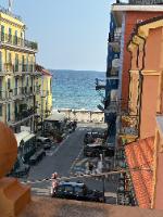 Appartamento vista mare zona Borgo Coscia