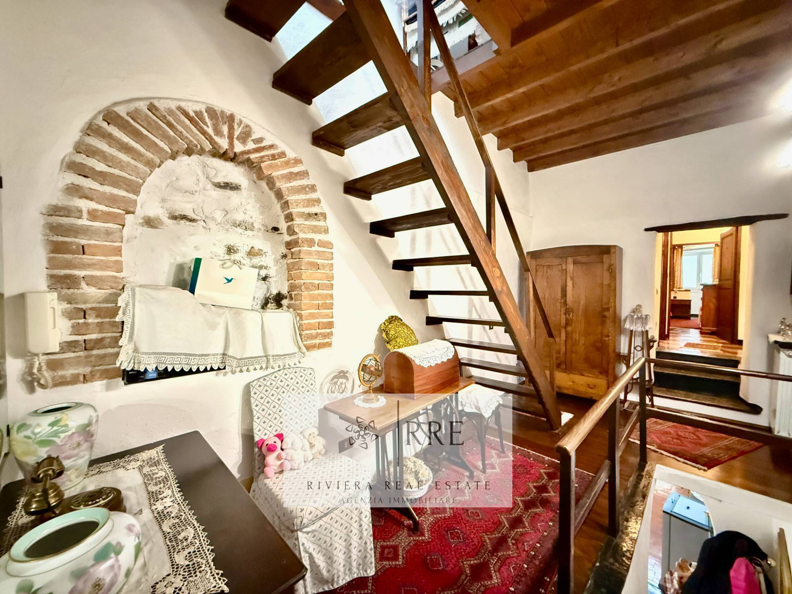 Semi-Detached House for Sale in Pieve di Teco