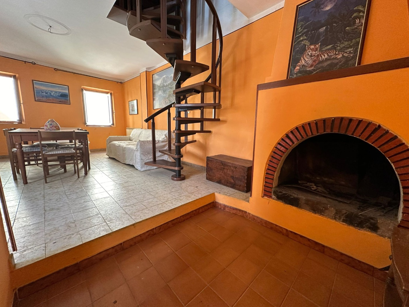 APPARTAMENTO CON TERRAZZA