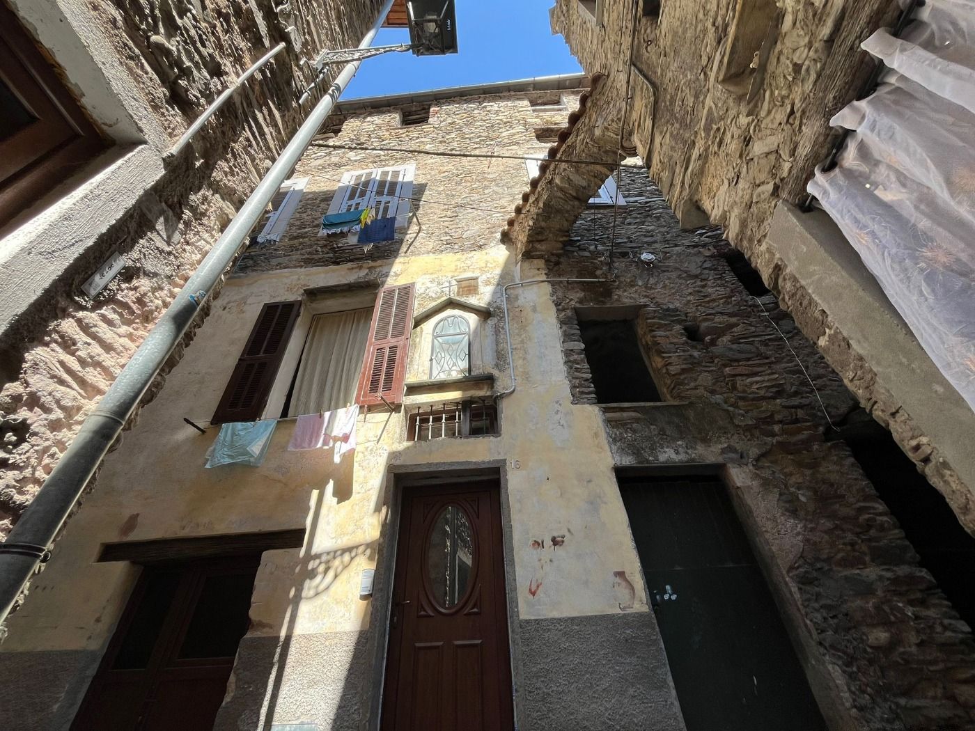 Trilocale via Alessandro Manzoni 18, Centro, Badalucco