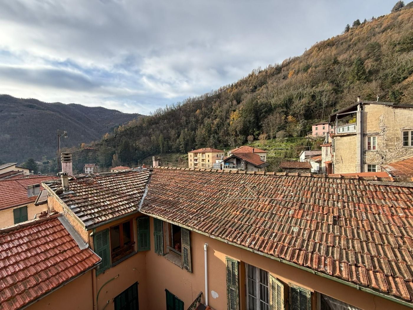 APPARTAMENTO A MOLINI DI TRIORA