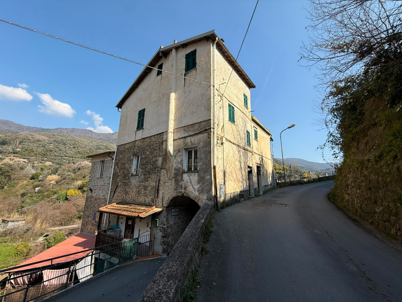 Appartamento Ristrutturato a Ceriana – Un Angolo di Paradiso!