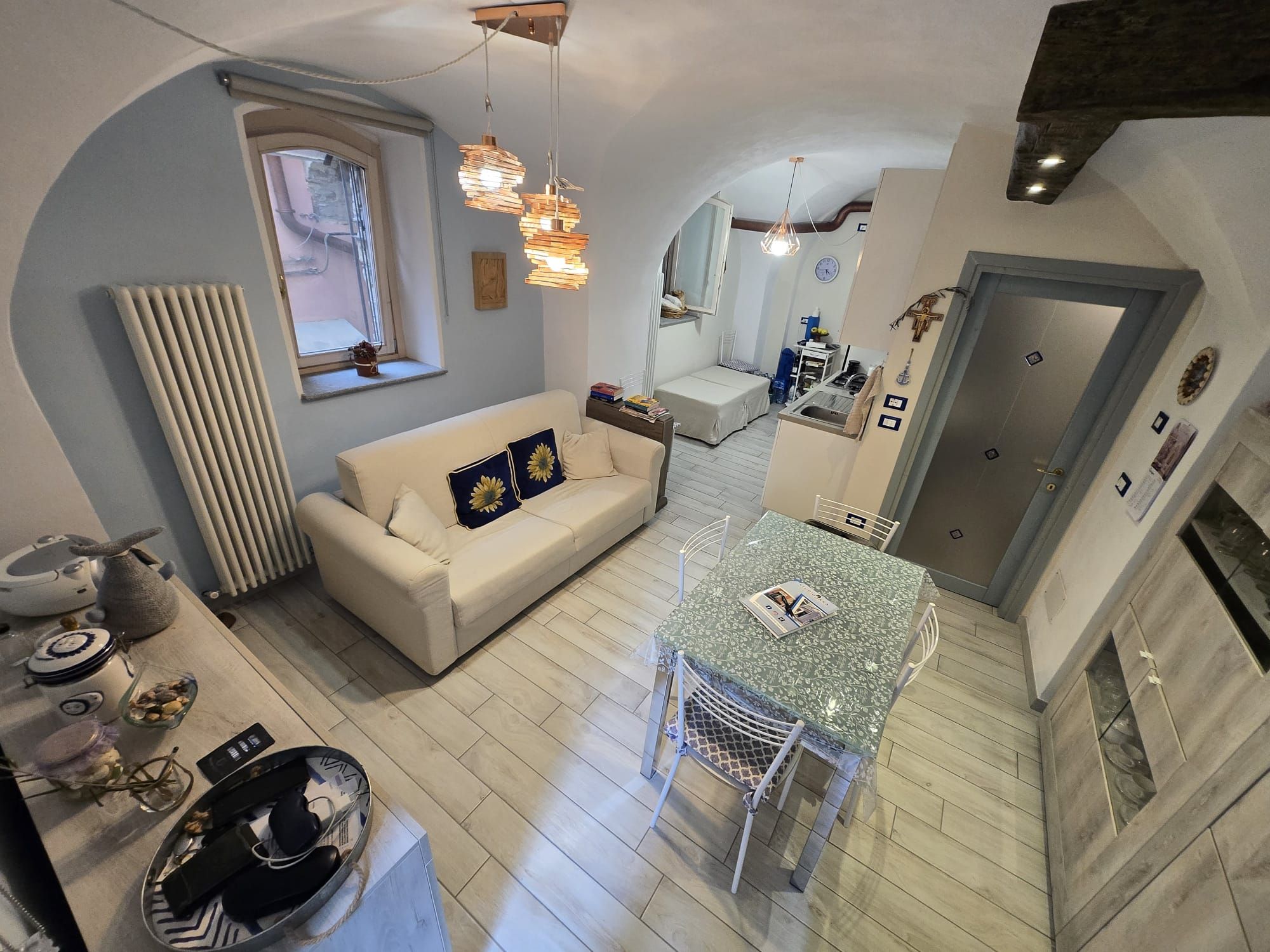 APPARTAMENTO MONOLOCALE RISTRUTTURATO NEL CENTRO STORICO