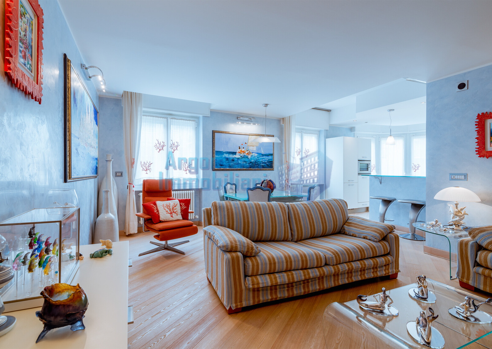 Four-room Apartment on Via Roma