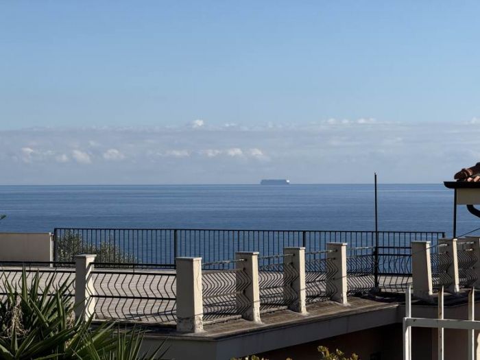 Costarainera Piani Paorelli bilocale vista mare cod. 9038