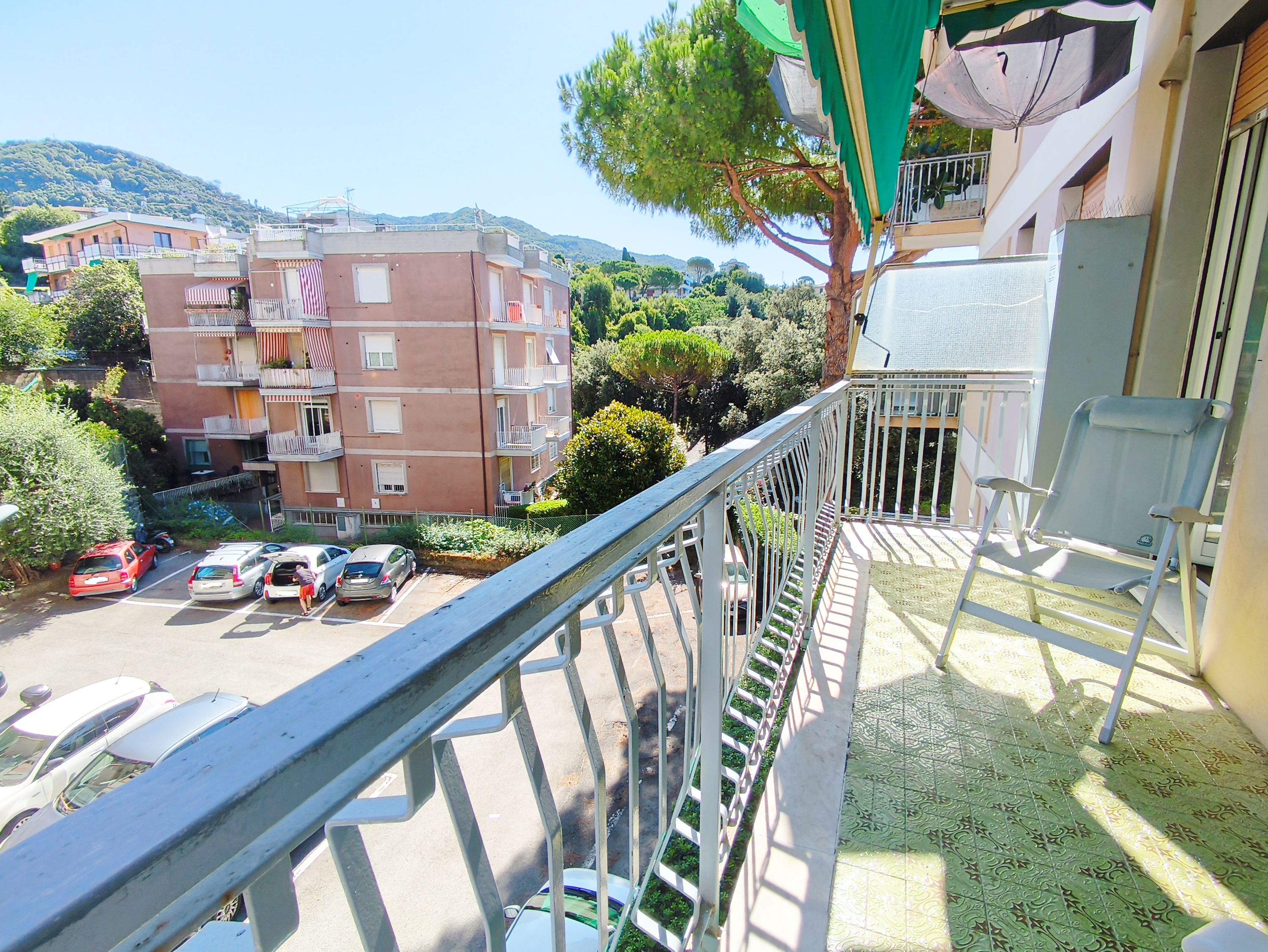 Ampio bilocale con balcone