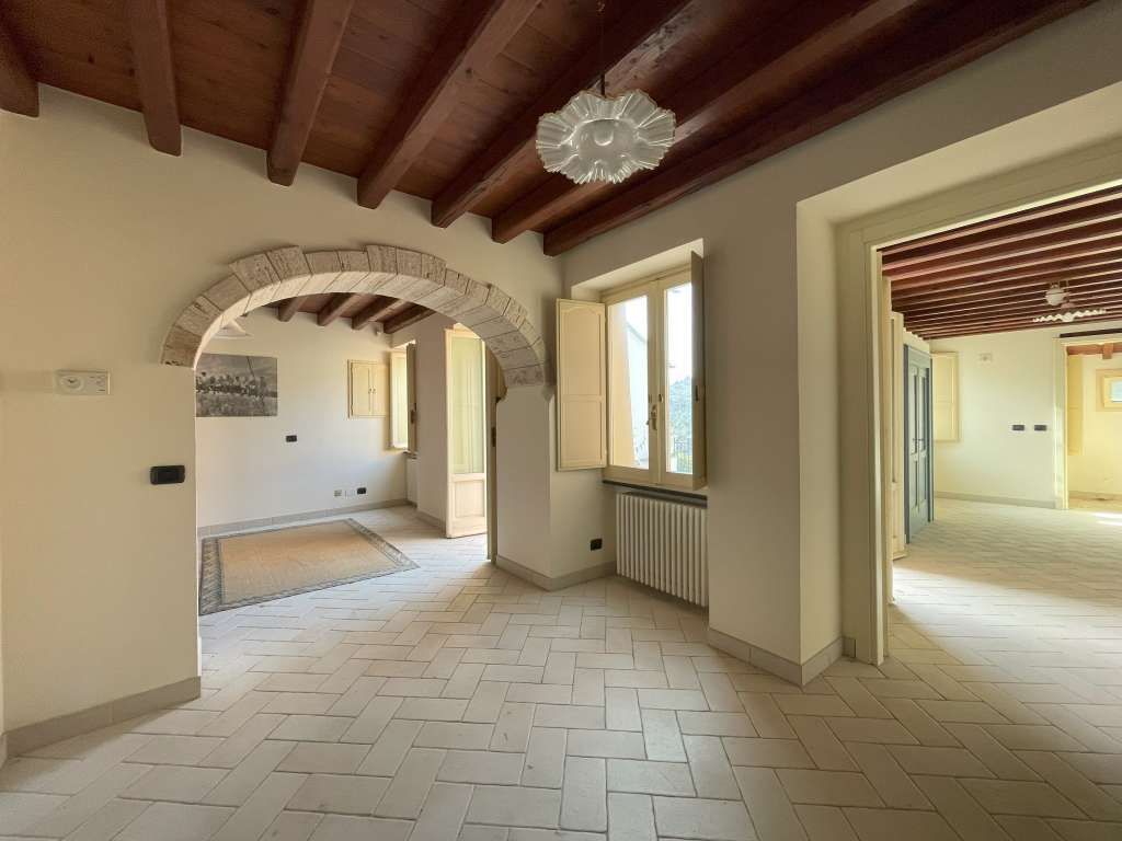 Villa/Townhouse for Sale in Alassio