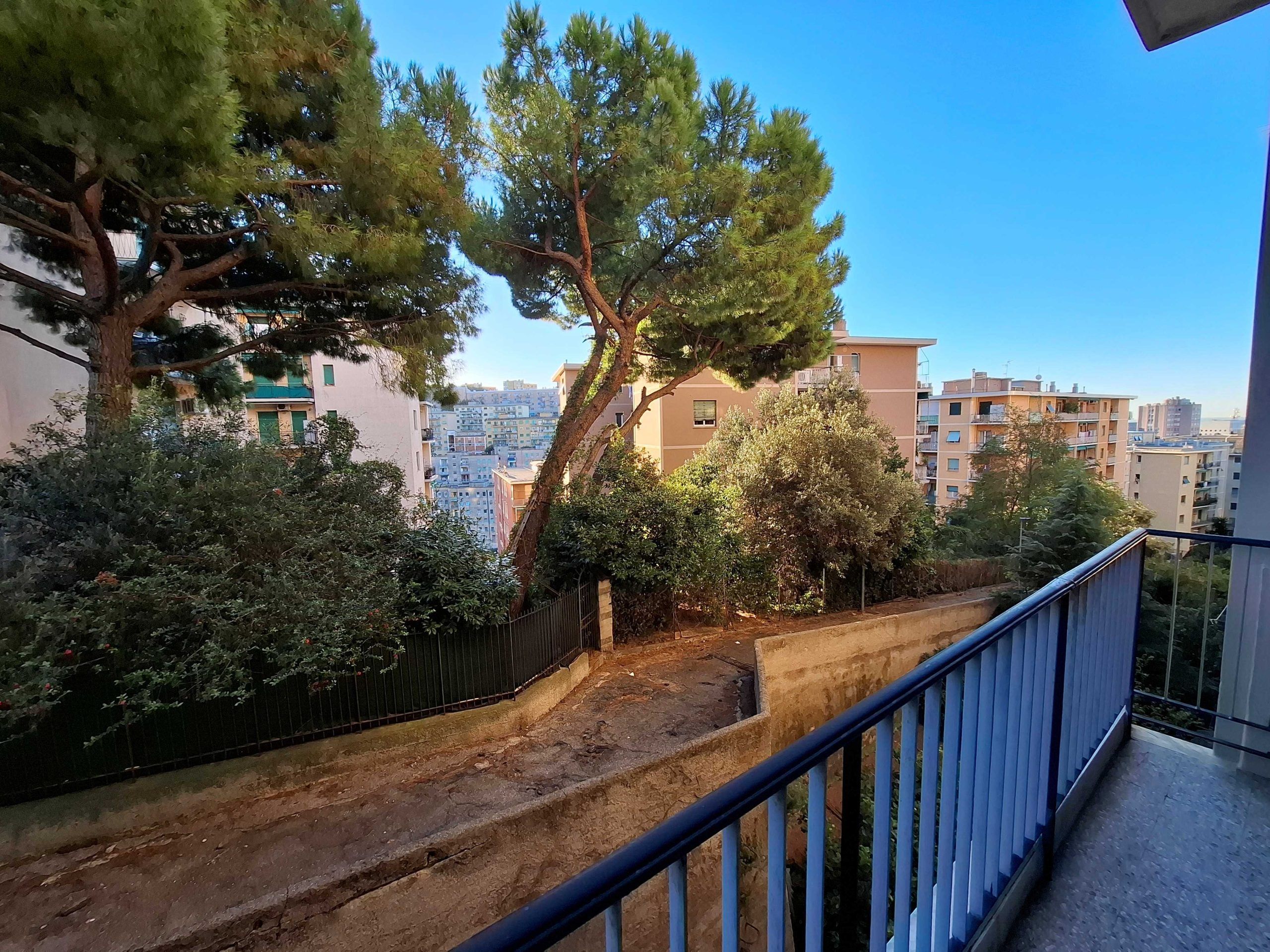 Appartamento in vendita a Sampierdarena