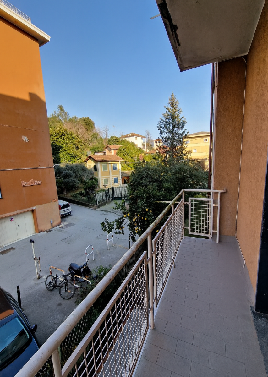 Cozy Three-Room Apartment for Sale in Rapallo - Santa Maria del Campo