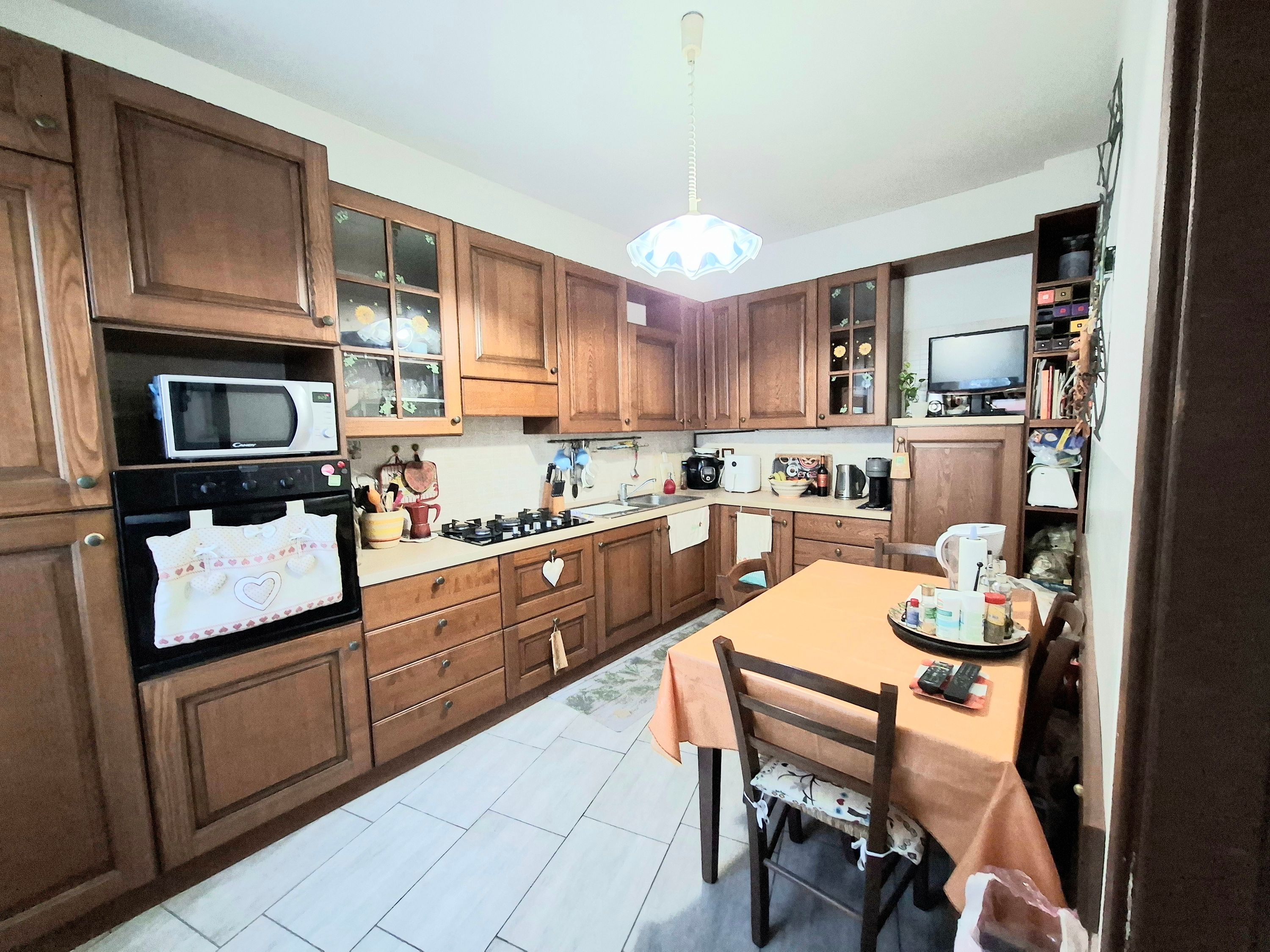 Appartamento a Serra Ricco' Località Prelo