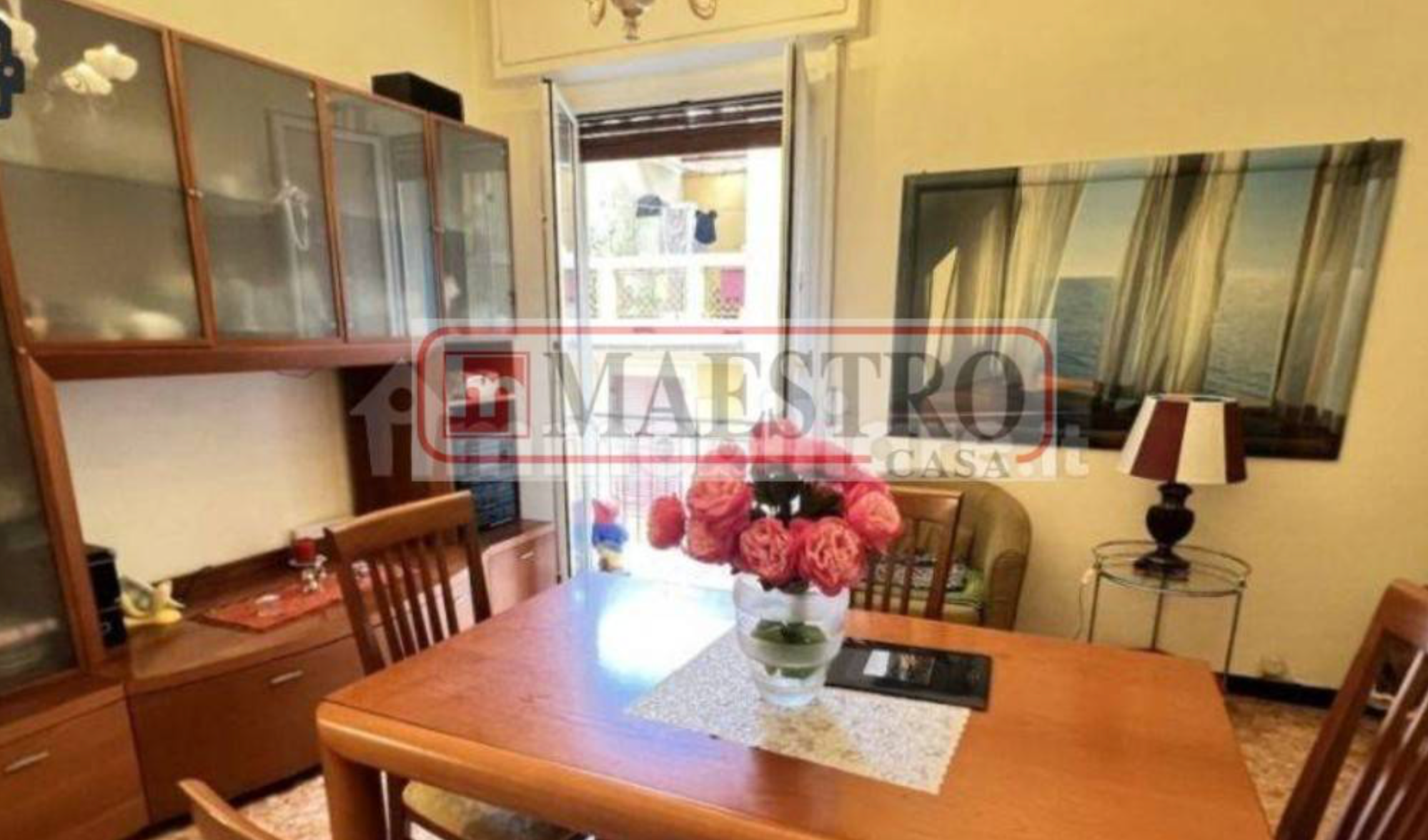 Trilocale buono stato, terzo piano, Centro - Interno Ferrovia, Rapallo