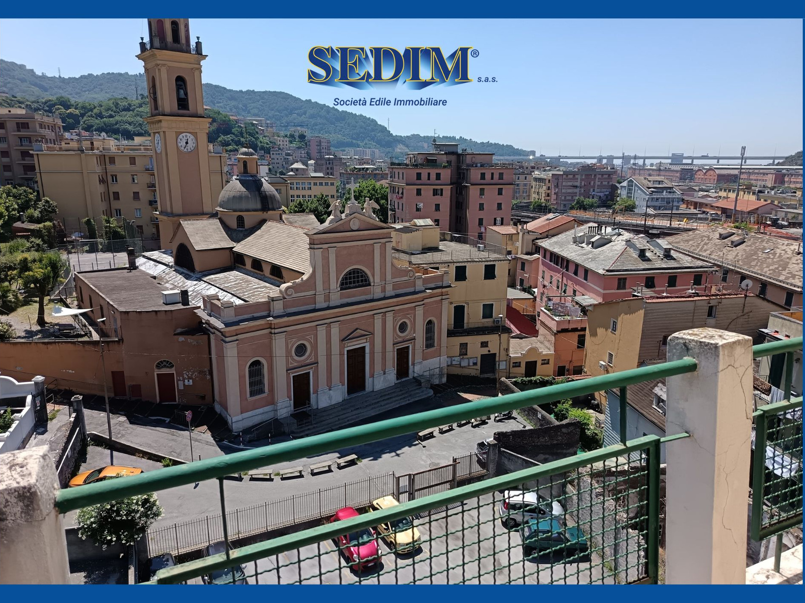 APPATAMENTO CON VISTA PANORAMICA SULLA CITTA'