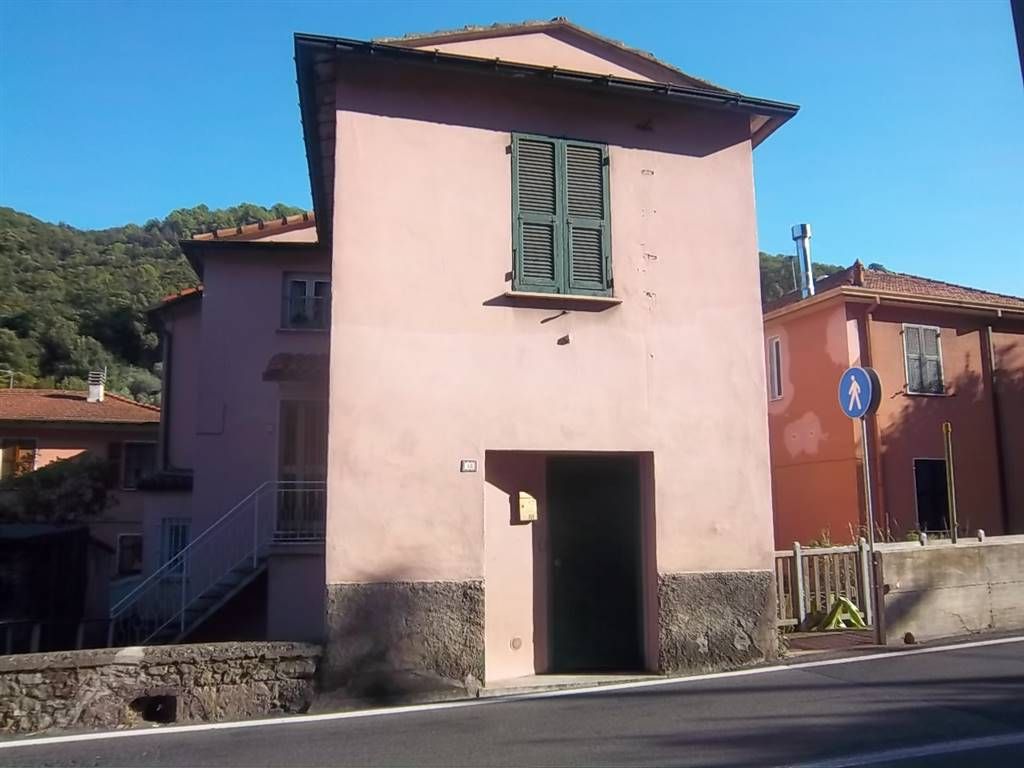 Casa semi indipendente in vendita a Arcola (SP)