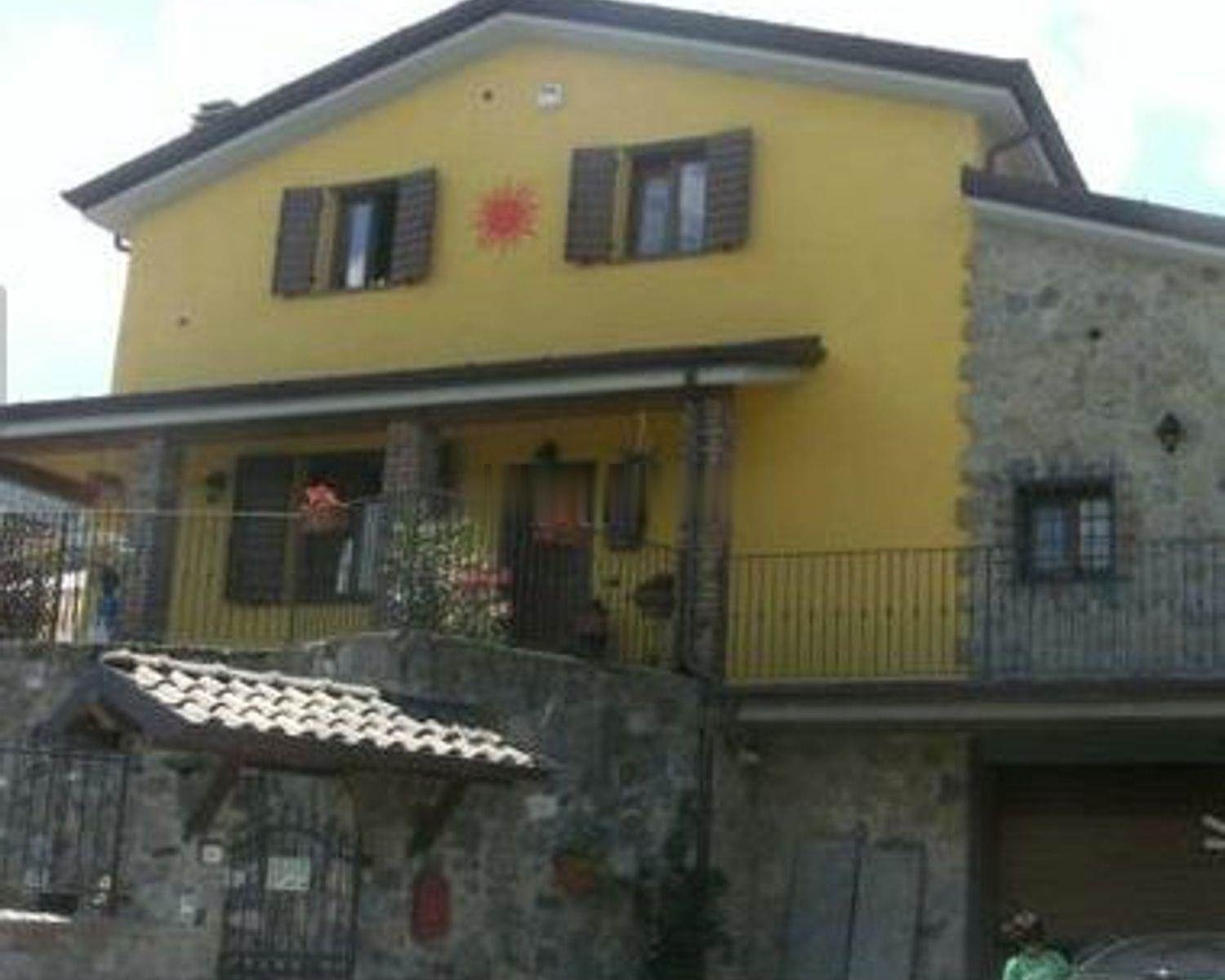 Vicinanze 5 Terre, splendida Villa in vendita a Borghetto Vara