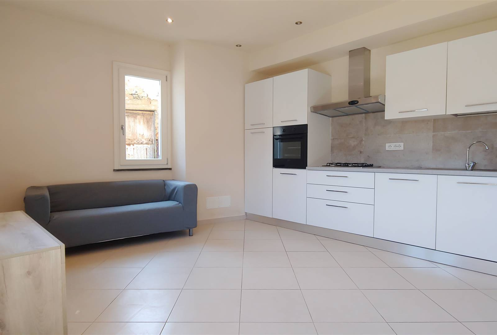 Appartamento indipendente in vendita a Carrodano (SP) zona Piana