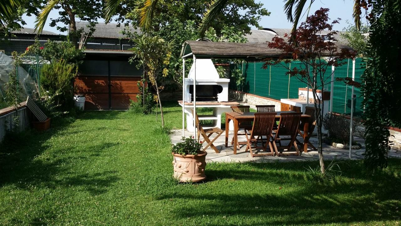 Terraced House for Sale in Castelnuovo Magra (SP) Molicciara Area