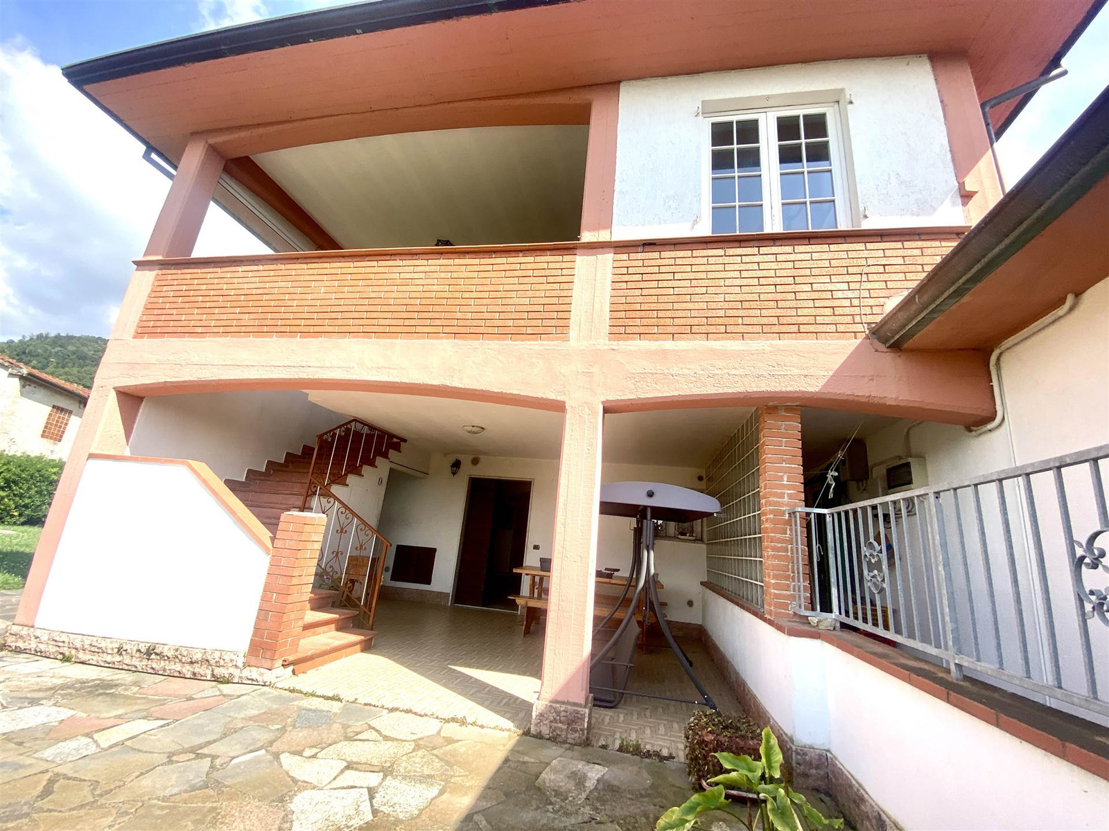 Semi-detached house for sale in Castelnuovo Magra (SP)