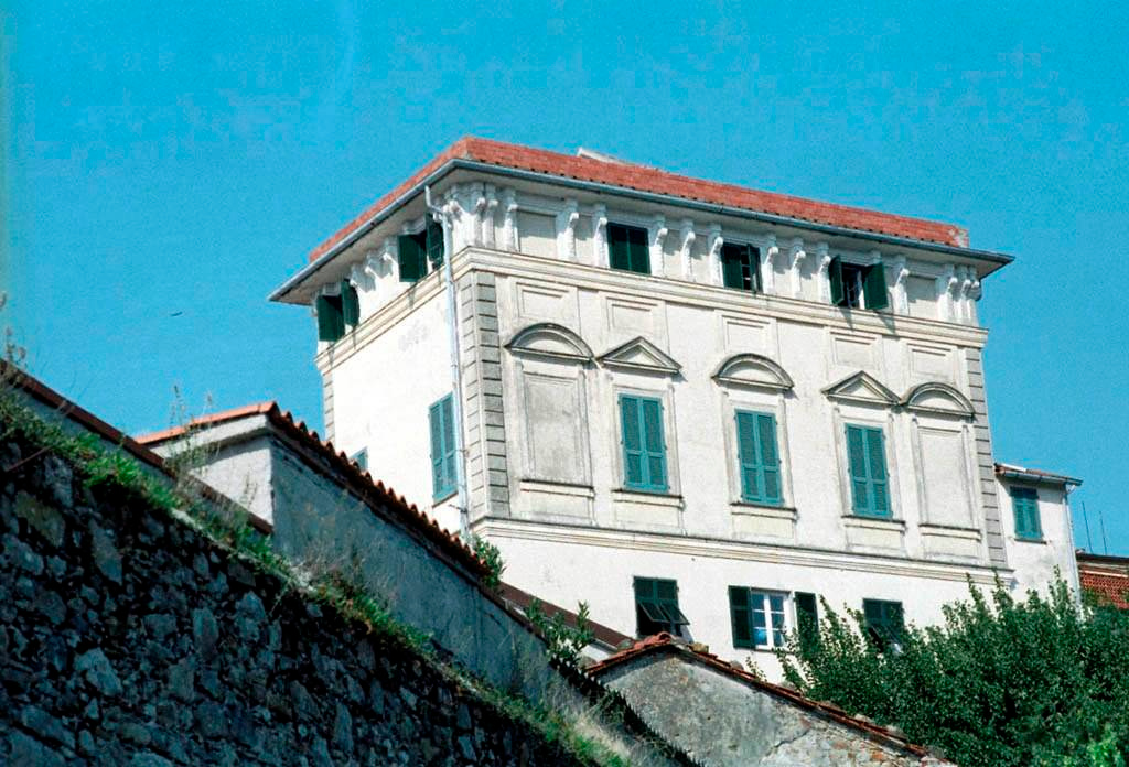 Appartamento in vendita a Castelnuovo Magra (SP) zona Castelnuovo Paese