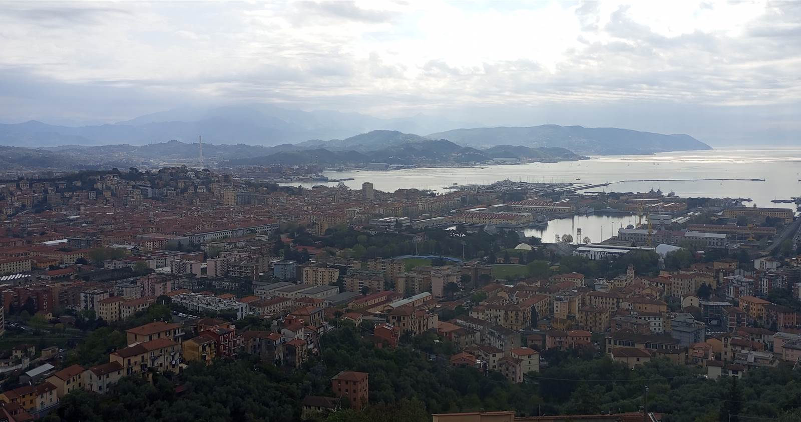 Appartamento in vendita a la Spezia (SP) zona Vignale