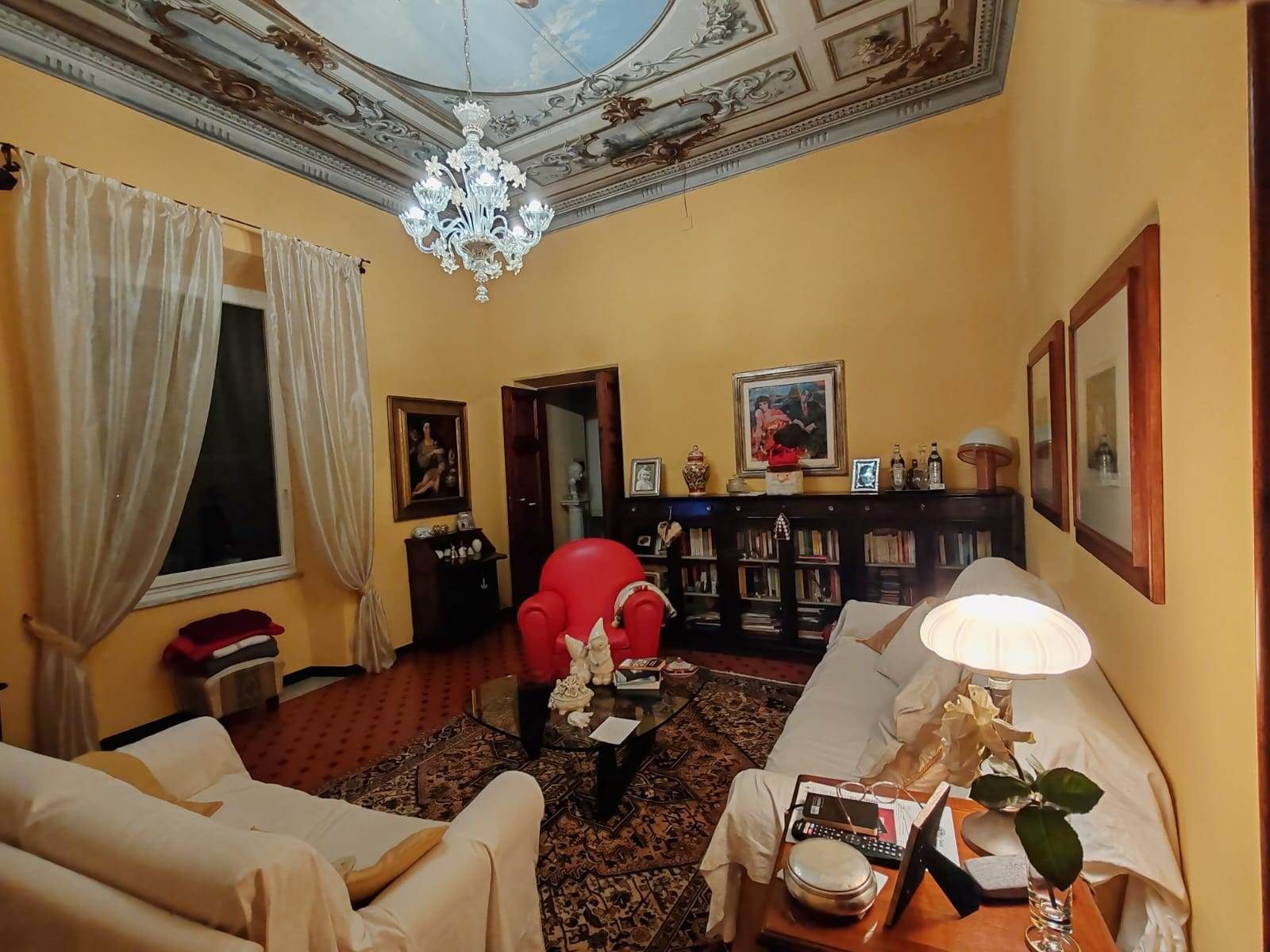 Appartamento di assoluto Pregio al piano terra di Prestigiosa Villa dell'800