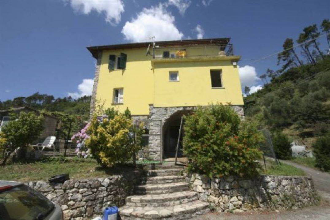 Casa singola in vendita a la Spezia (SP) zona Valdurasca