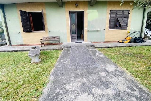 Casa semi indipendente in vendita a Luni (SP)