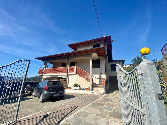 Casa semi indipendente in vendita a Luni (SP)