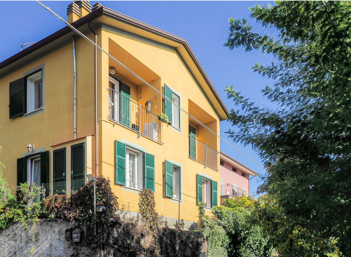 Appartamento In vendita Via Roma 35, Follo