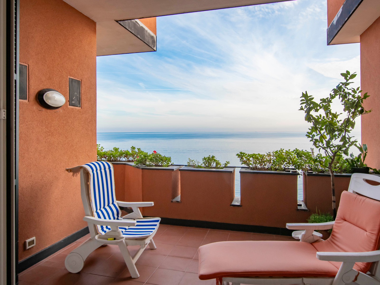 Appartamento di 135 mq a Piani D'invrea, Varazze (SV)