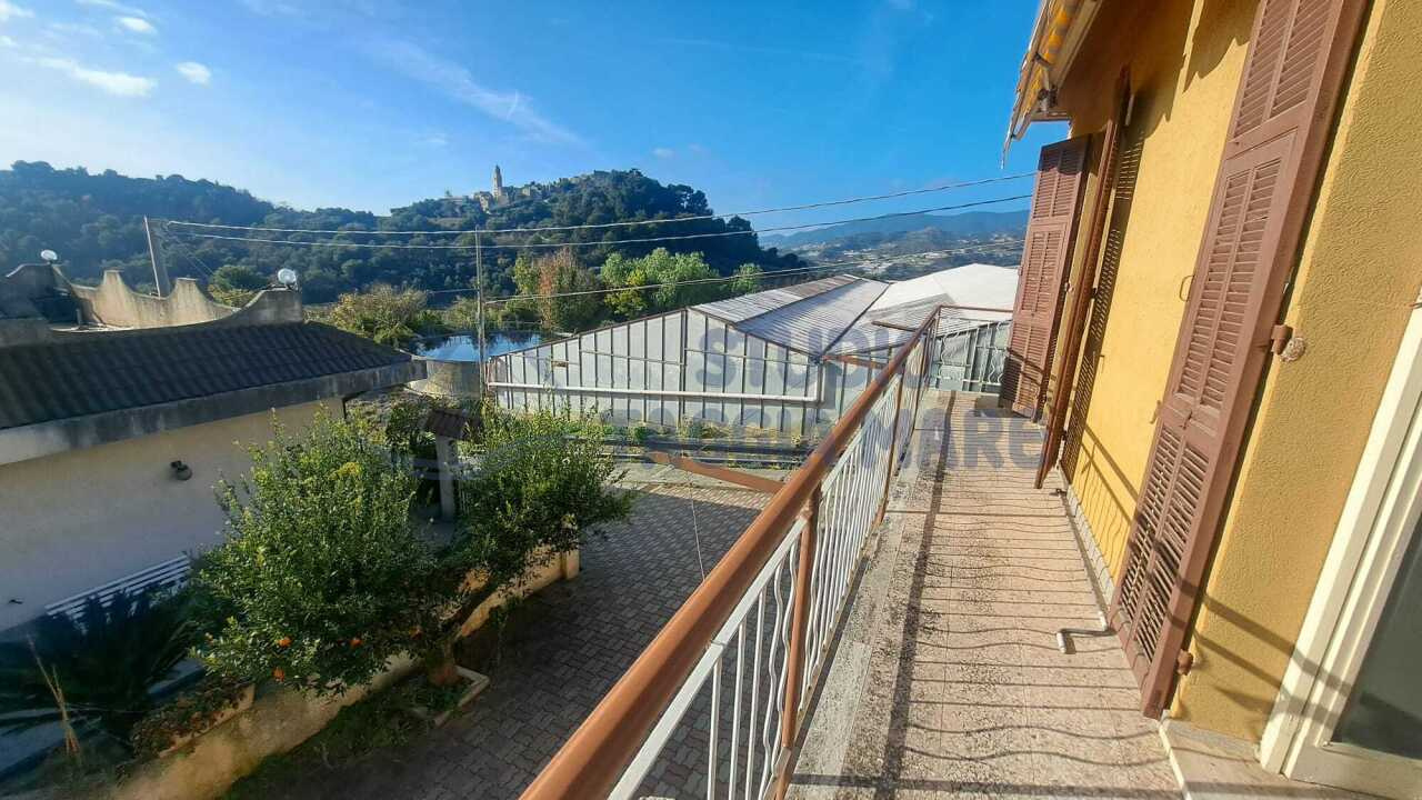 Independent - Single