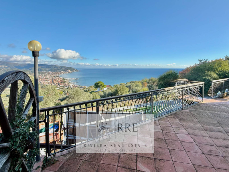 Villa with panoramic sea view terrace in Diano Marina, Liguria
