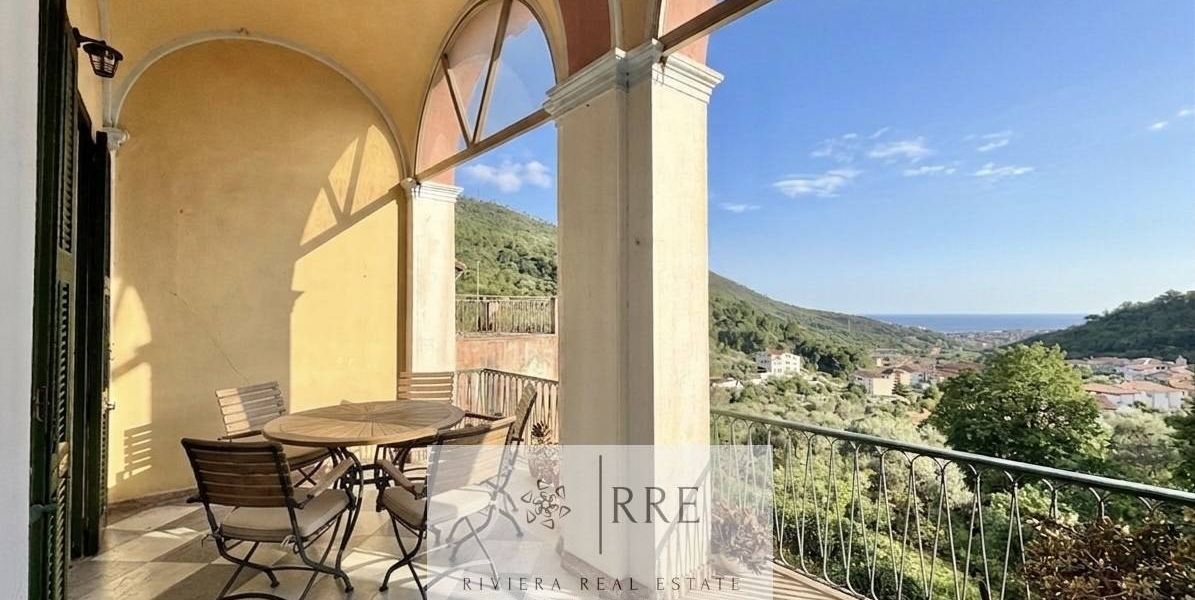 Doppelhaushälfte mit Meerblick, Garten und Doppelunterkunft – Loano (SV), Fraz. Verzi