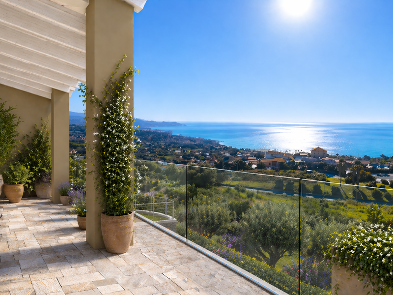 Newly constructed apartment with sea view terrace in Sanremo, Liguria