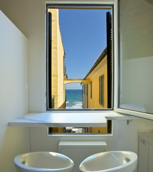 Apartment in Alassio with sea view from window